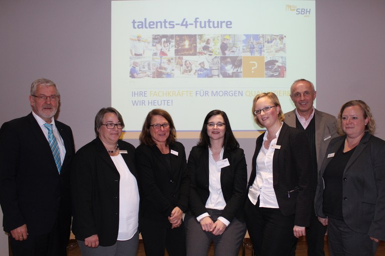 "talents-4-future": Modellprojekt gegen den Fachkräftemangel gestartet